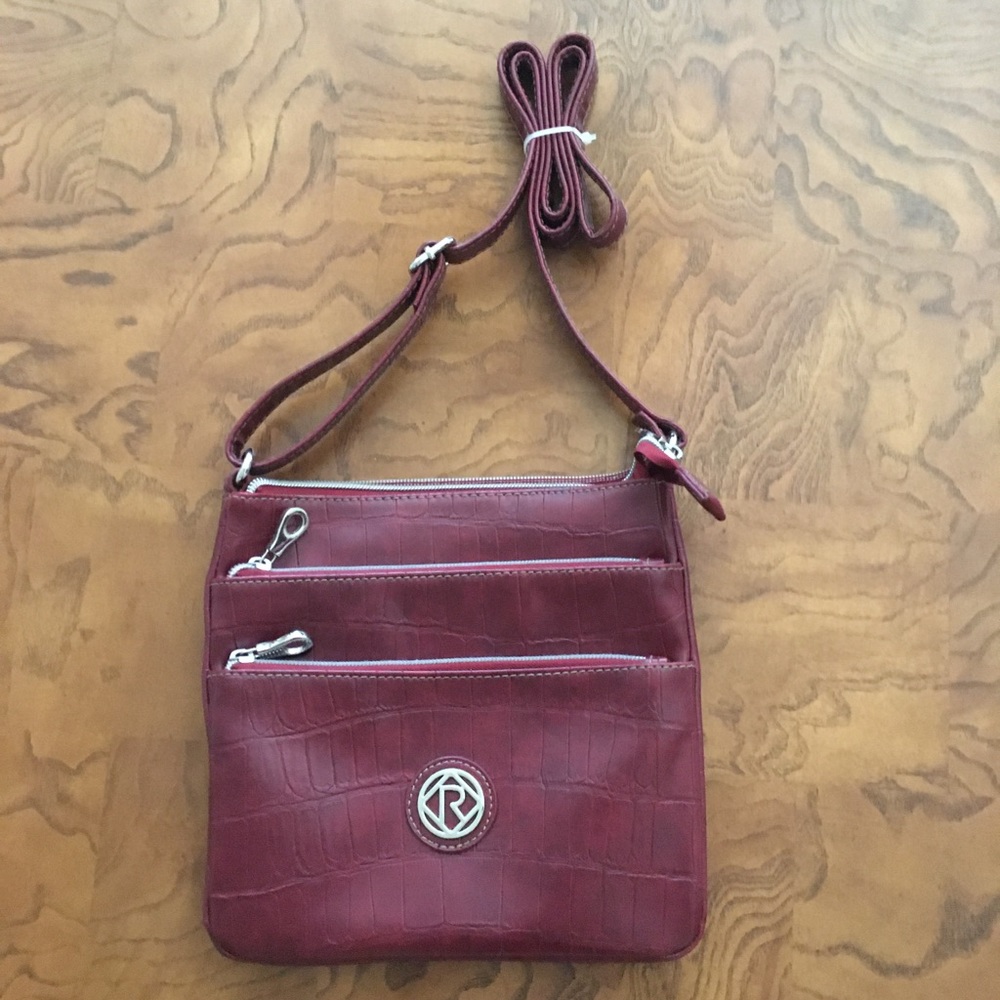 women’s faux crocodile leather purse